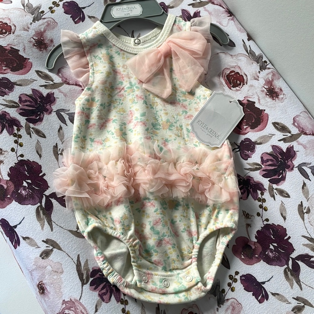 NWT Kyle & Deena Onesie
